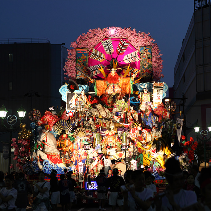 八戸三社大祭