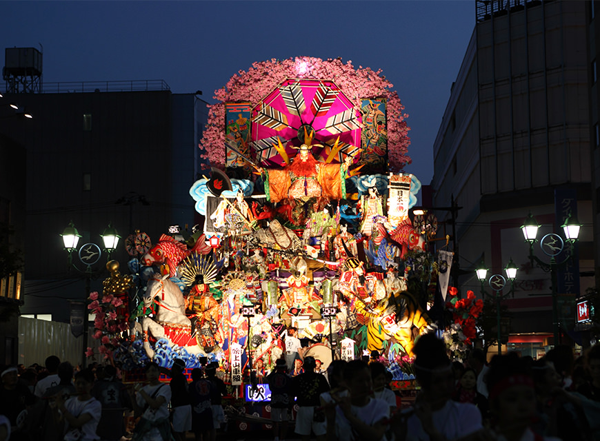 八戸三社大祭