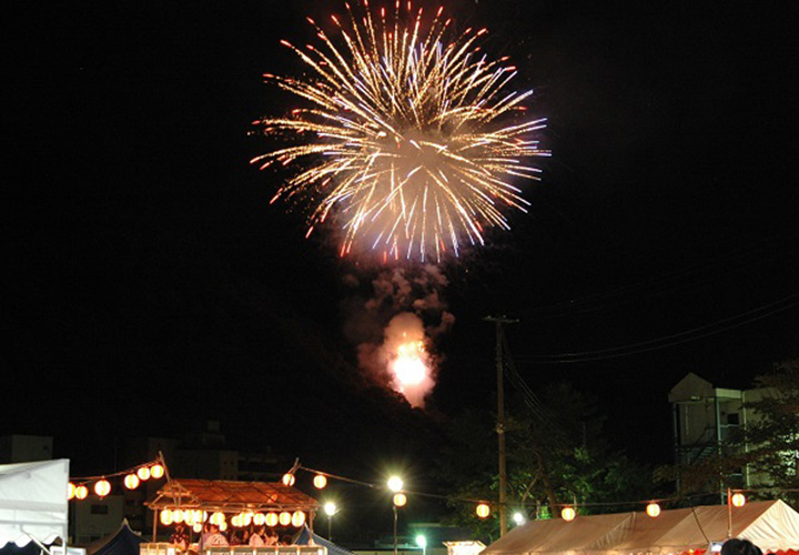 22年版 日光 鬼怒川温泉付近の花火情報 みちくさガイド