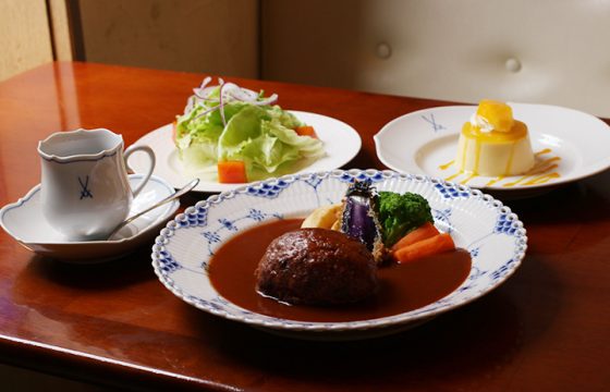 Popular Lunch Spots and Cafes to Stop By While Strolling Through the Kinugawa Onsen Town
