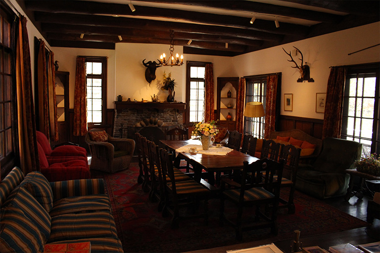 前旭山莊「睡鴿別墅」