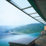 在伊豆和伊東地區享受一日遊溫泉，這裡有許多流動的溫泉。