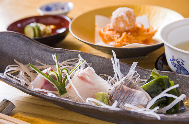 「Omakase 午餐」JPY5000。 生魚片時令鮮魚