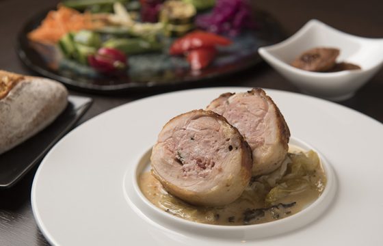 從新鮮的海鮮到著名的當地美食，八戶的4種特色午餐