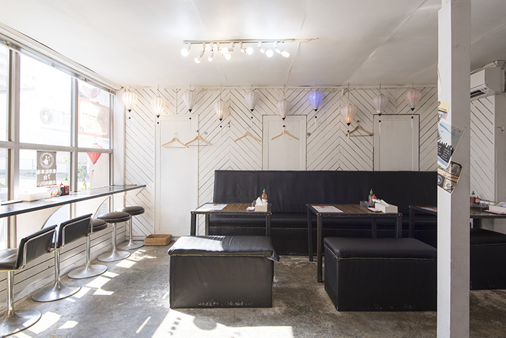 越南餐廳在縣內很少見，所以有些人從很遠的地方趕來。 夏天還可以享用涼拌河粉