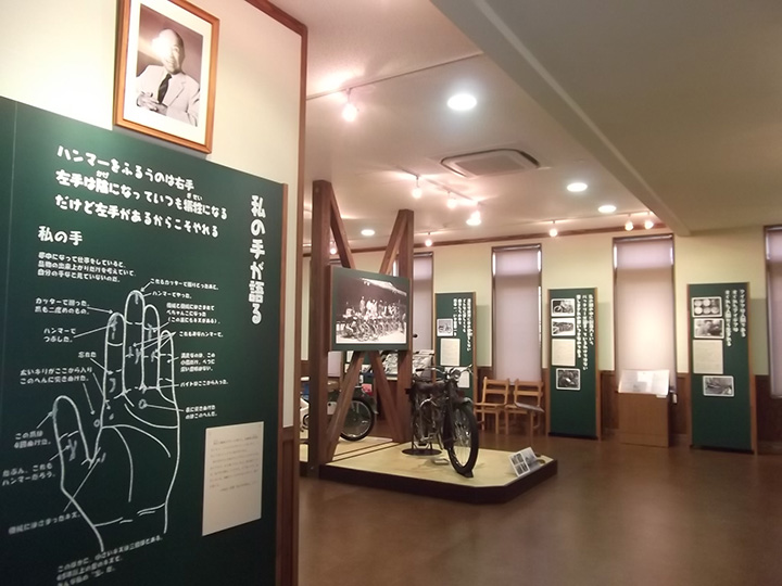 介紹本田宗一郎左手上的每個傷口，他是一名開發人員和工程師