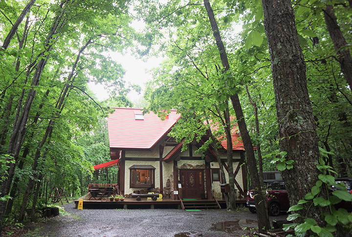 這裡的氛圍就像迷失在繪本的世界裡一樣