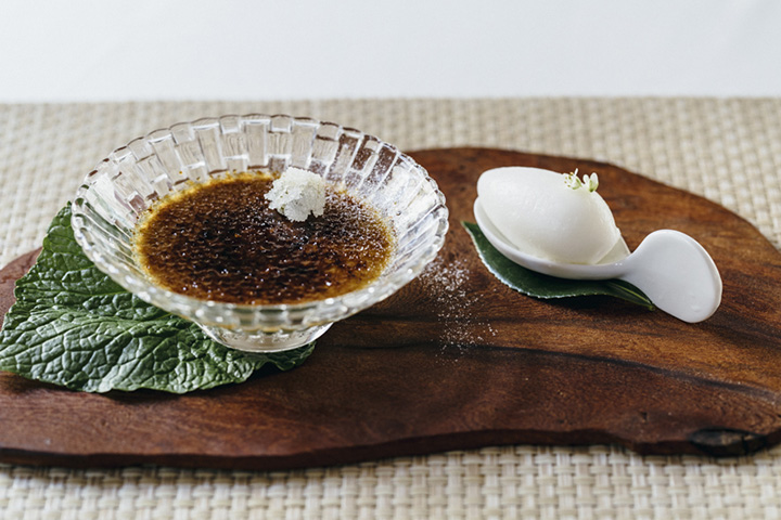 晚餐套餐中的甜點示例