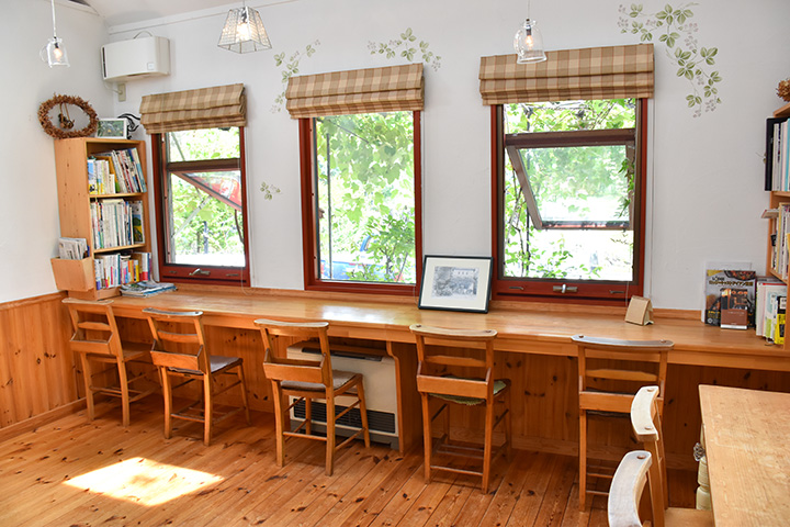 被木頭溫暖包裹的放鬆空間