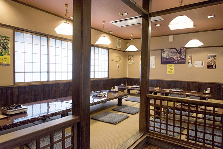 一樓主要是寬敞的榻榻米房間。