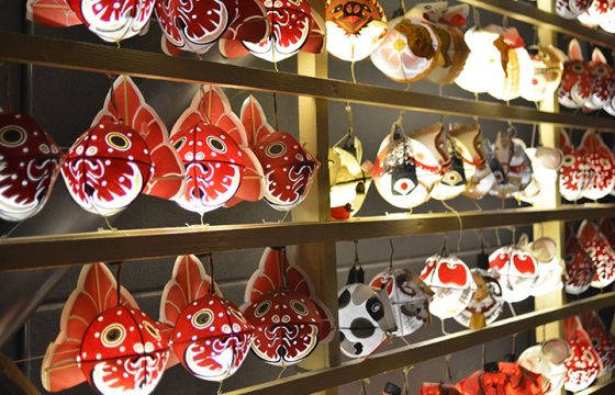 這裡是你可以體驗青森和津輕的古樂子、古琴生魚片及其他民俗工藝的地方