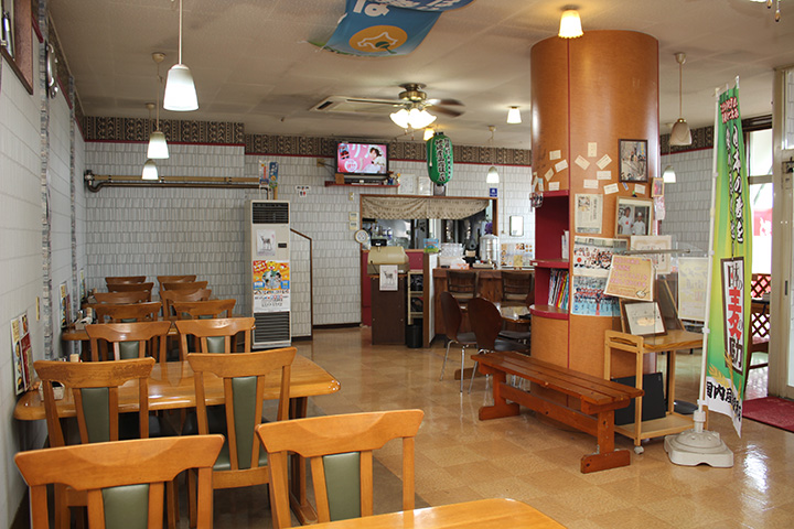 店內有兒童玩耍空間