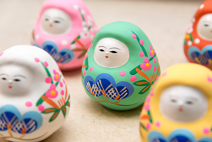 「加賀八幡崛起（沖鰩）」第3號 JPY880~，照片為第4號JPY1100。 你也可以體驗繪畫。