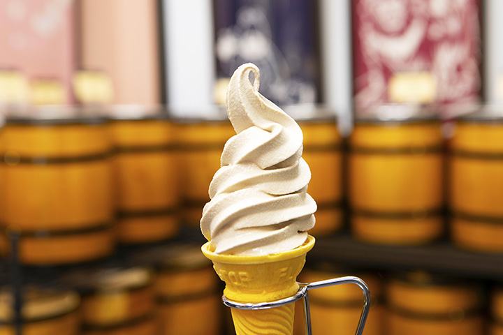 口感柔軟細膩，與咖啡搭配得很好