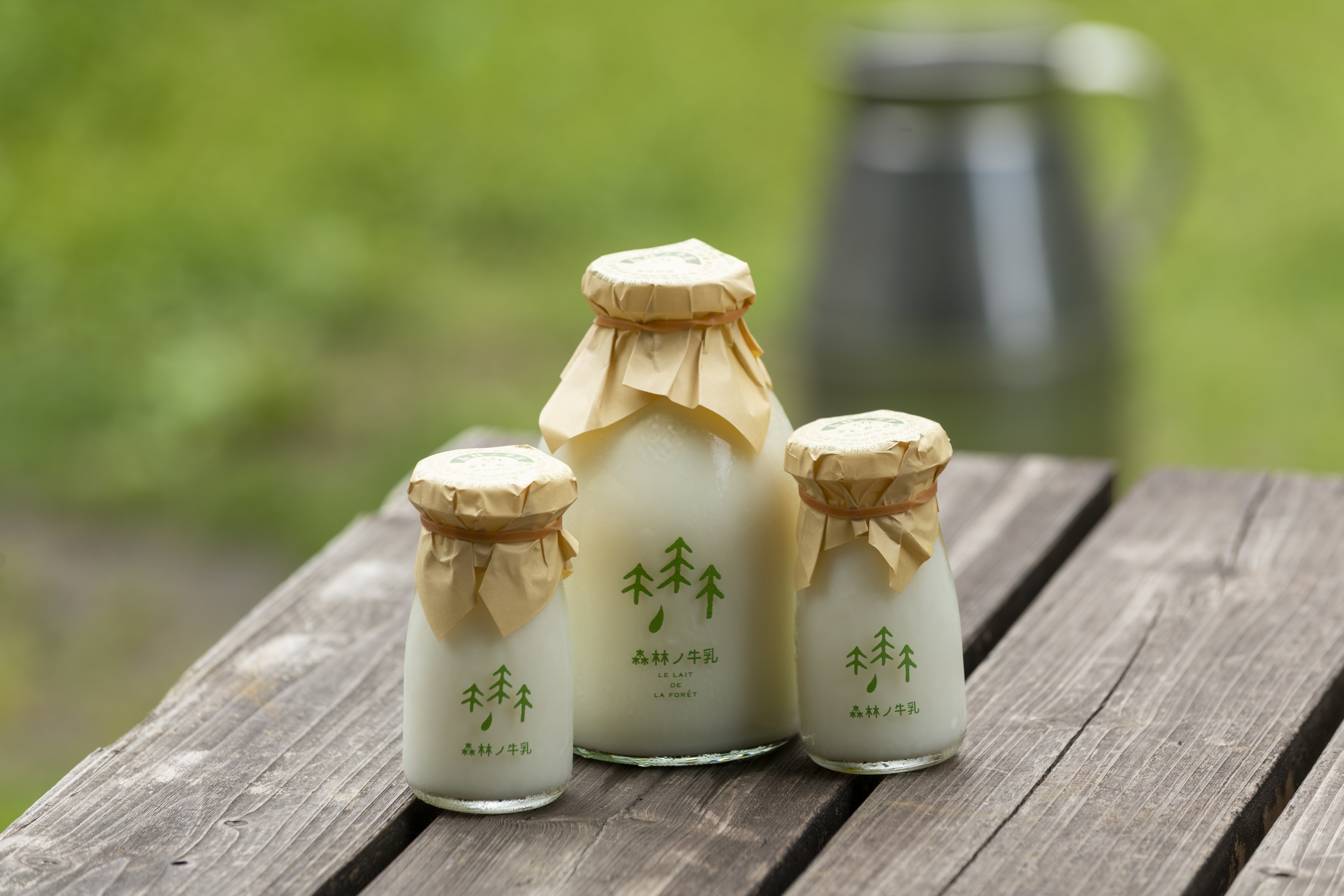 「森林牛奶」500ml 650日圓 90ml 各200日圓