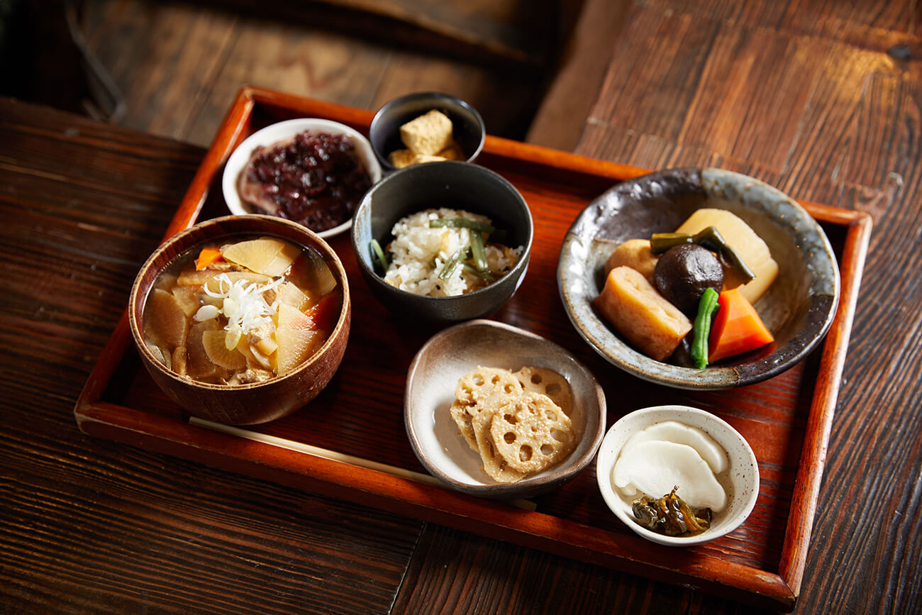 餐廳廣受好評的菜單「Pokopenzen」的組合JPY1300