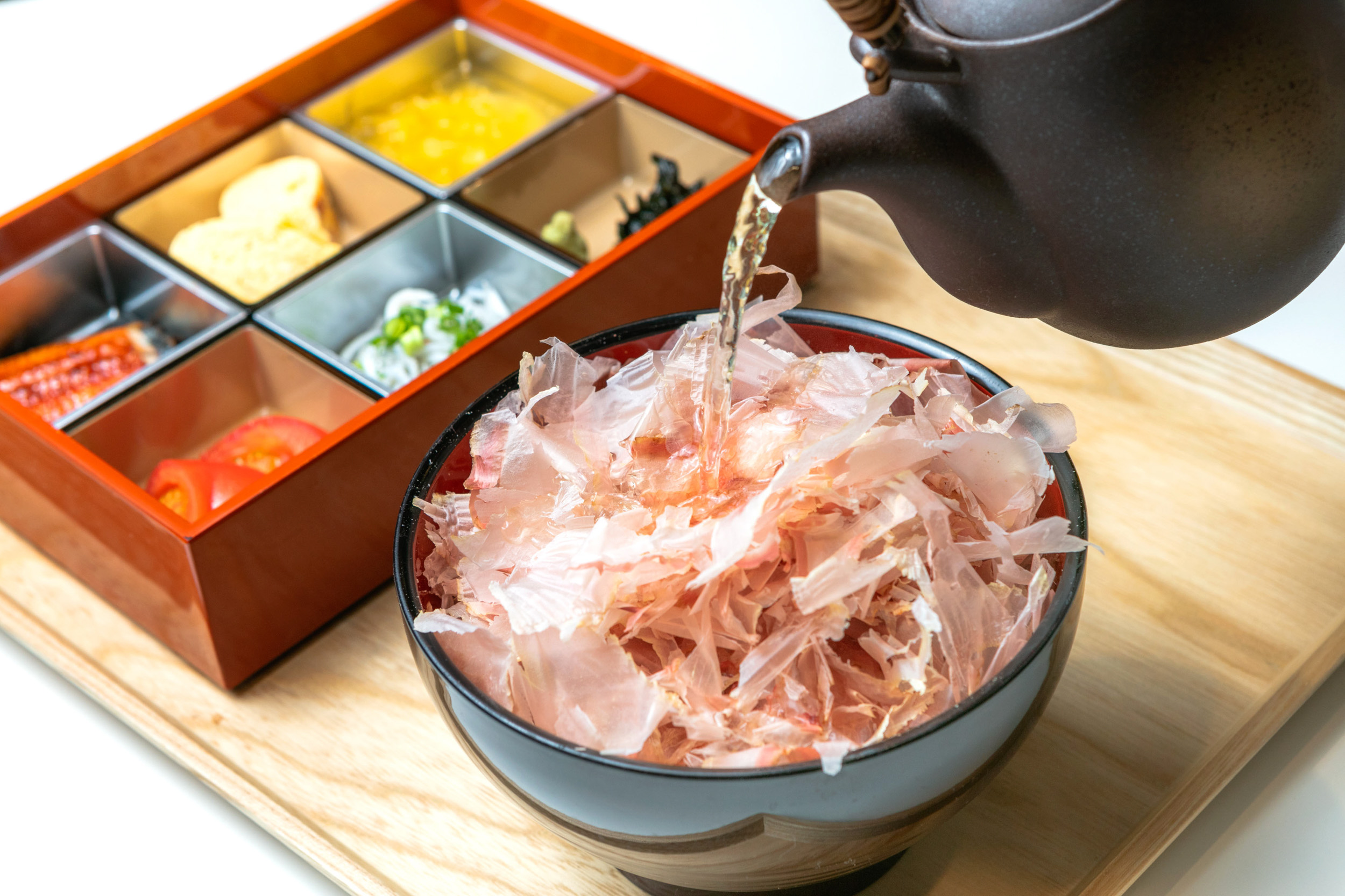 「山海御茶泡飯套餐」JPY1078。 您可以選擇「僅茶」、「茶+湯」、「僅高湯」。