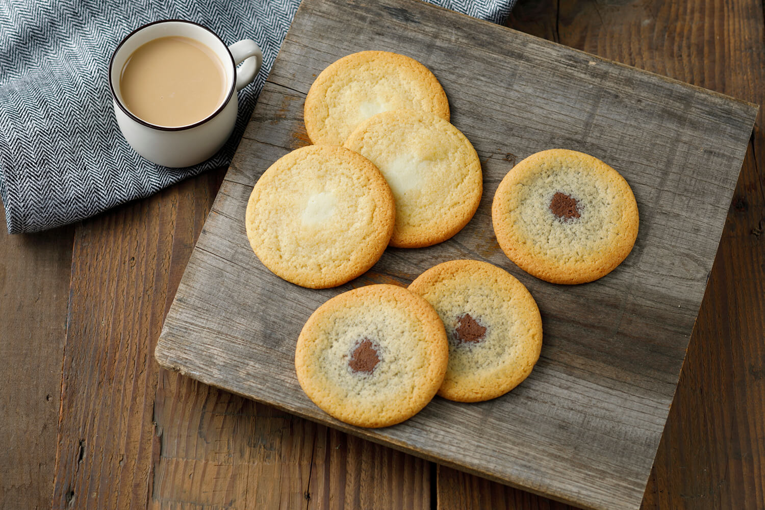 深受大人和兒童喜愛的新款濕潤酥餅也有季節性口味。