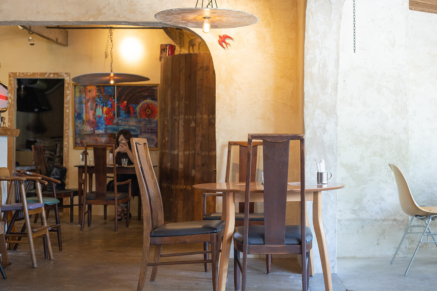 店內由店主親自翻新，是一個舒適的空間