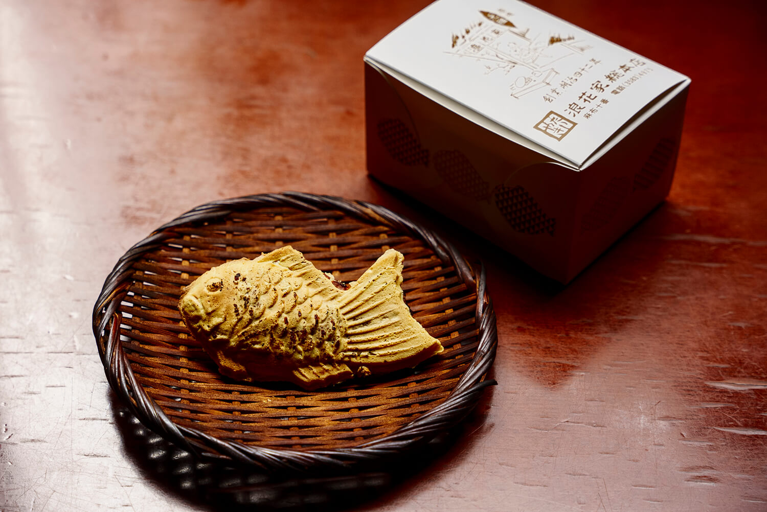 盒裝 5 件。 如果購買人數較多，則保證預訂。