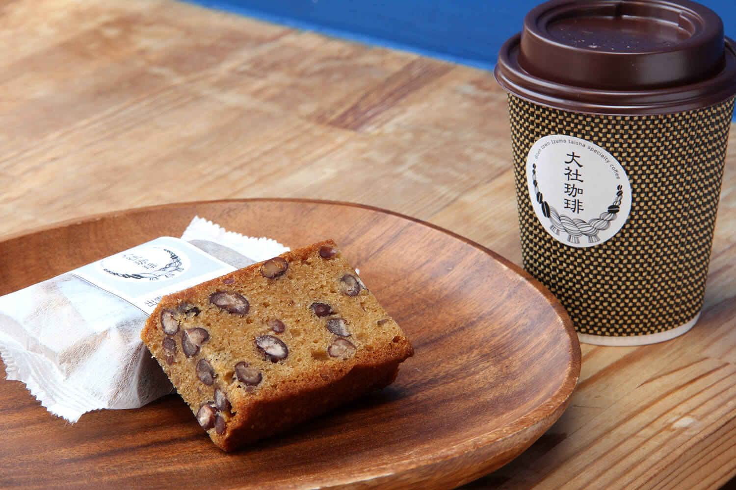 「出雲善物蛋糕」（JPY210）、「媒合精華」（JPY495）