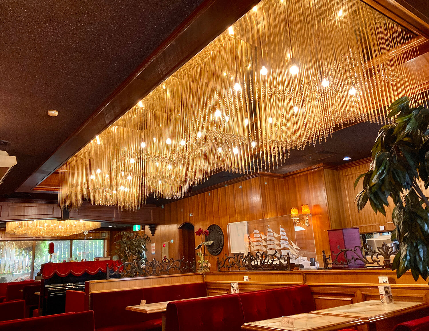 創業以來傳承下來的懷舊氛圍，老年人懷舊，年輕人清新