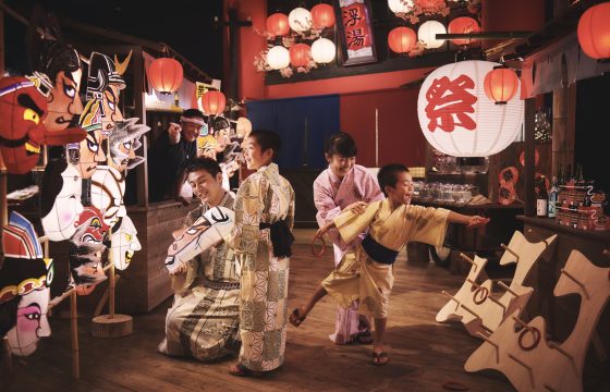 與家人一起在青森參加祭典體驗。 三天兩夜,在「青森屋 by 星野集團」享受青森文化|推薦示範路線