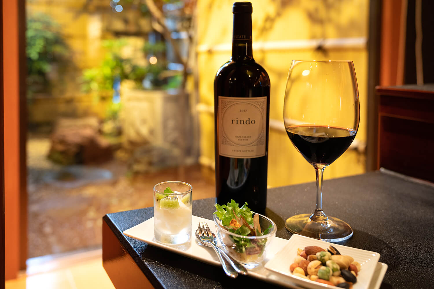 「Kenzo Estate RINDO」全瓶（JPY25000）、半瓶（JPY13000）