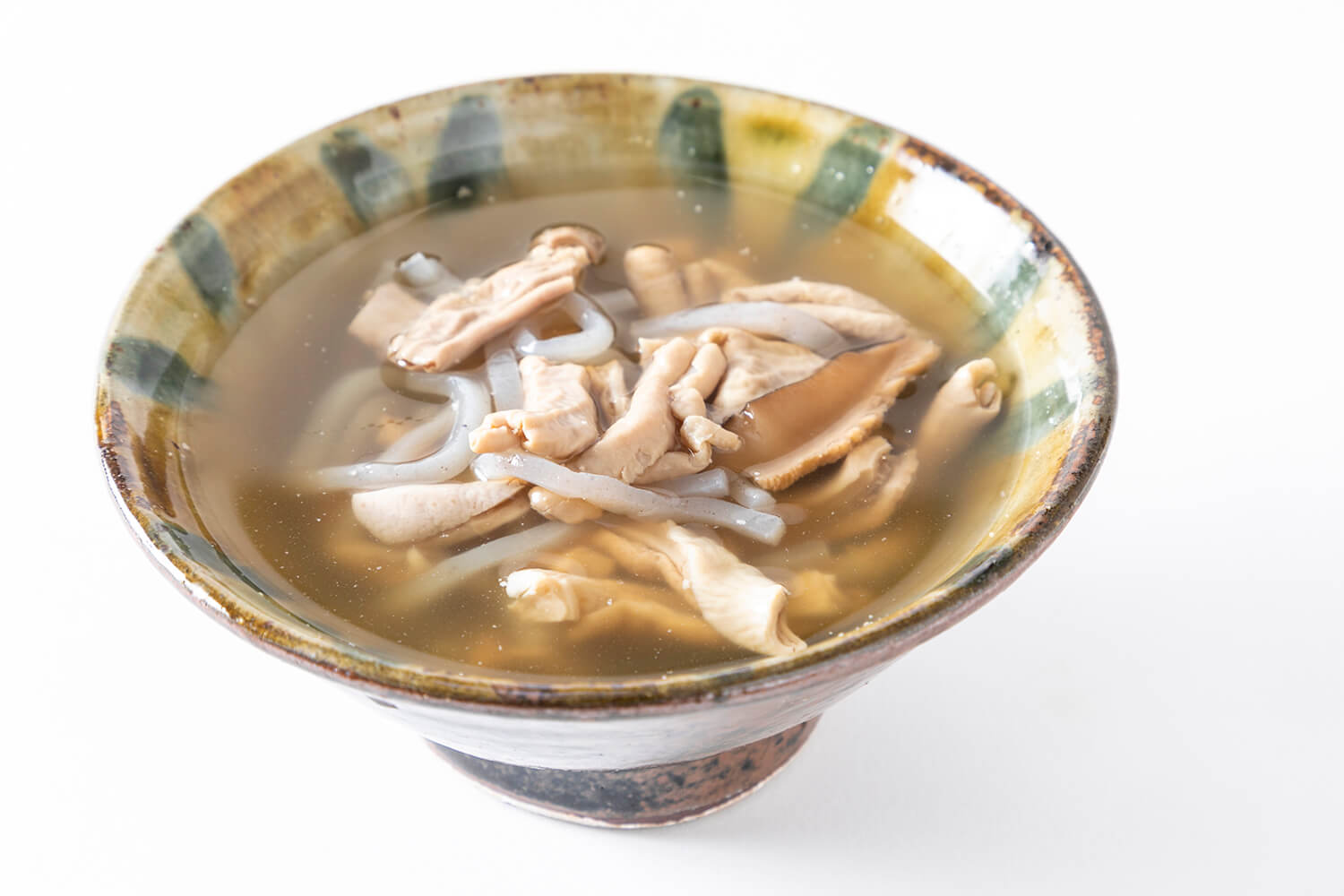 含有豬腸、蒟蒻、香菇等的秸稈。