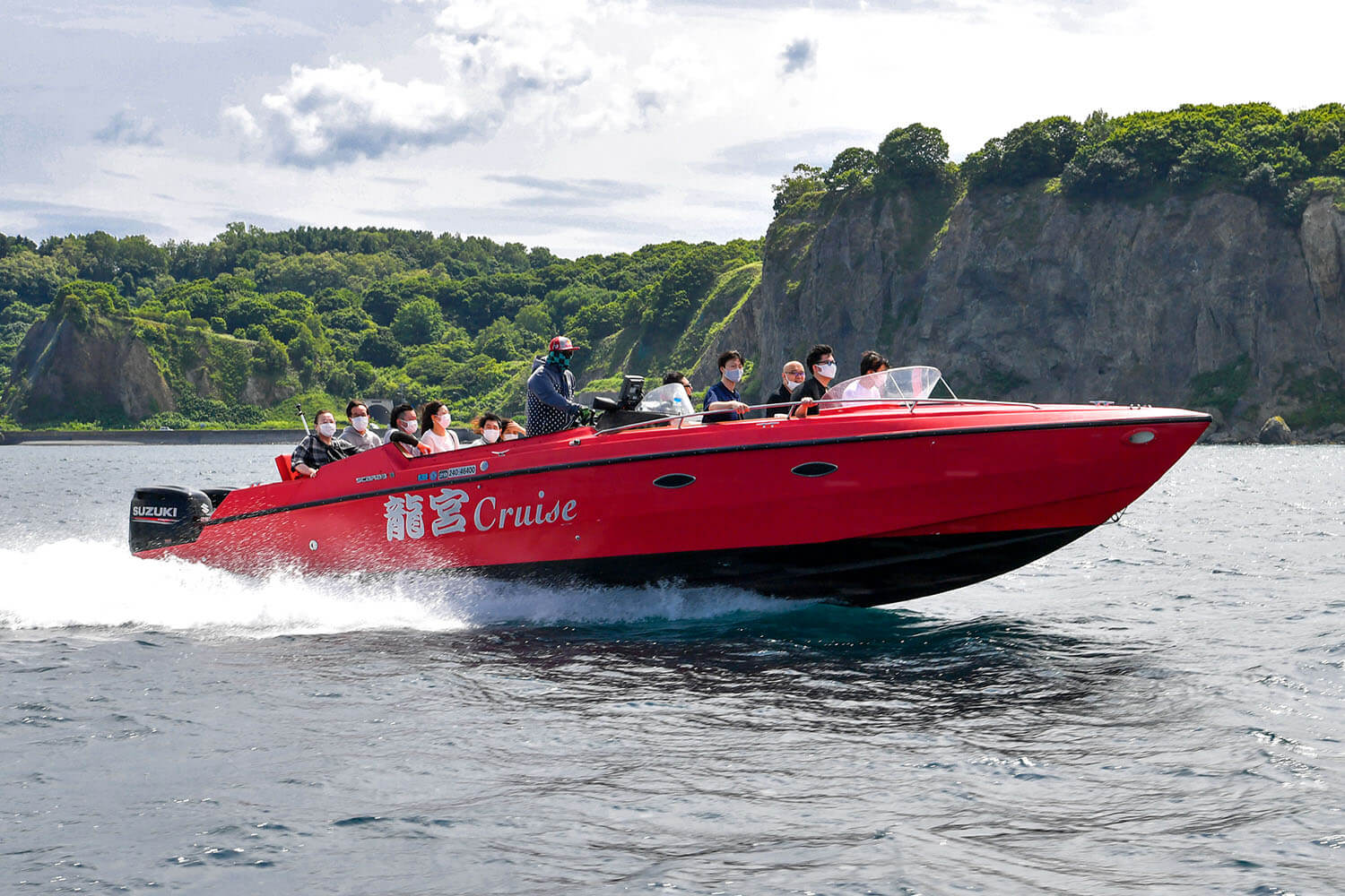  Powerboats have been improved for ease of use and provide a comfortable cruising experience