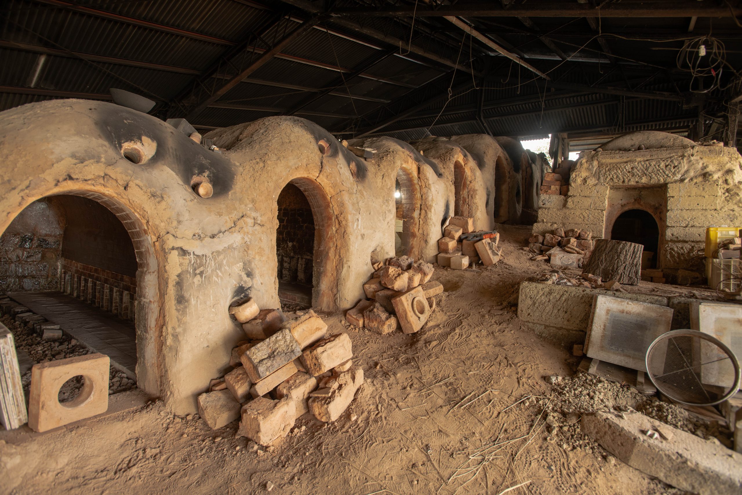  No electricity or gas is used, only firewood. The climbing kiln fires approximately 3,000 pieces of pottery once or twice a year.