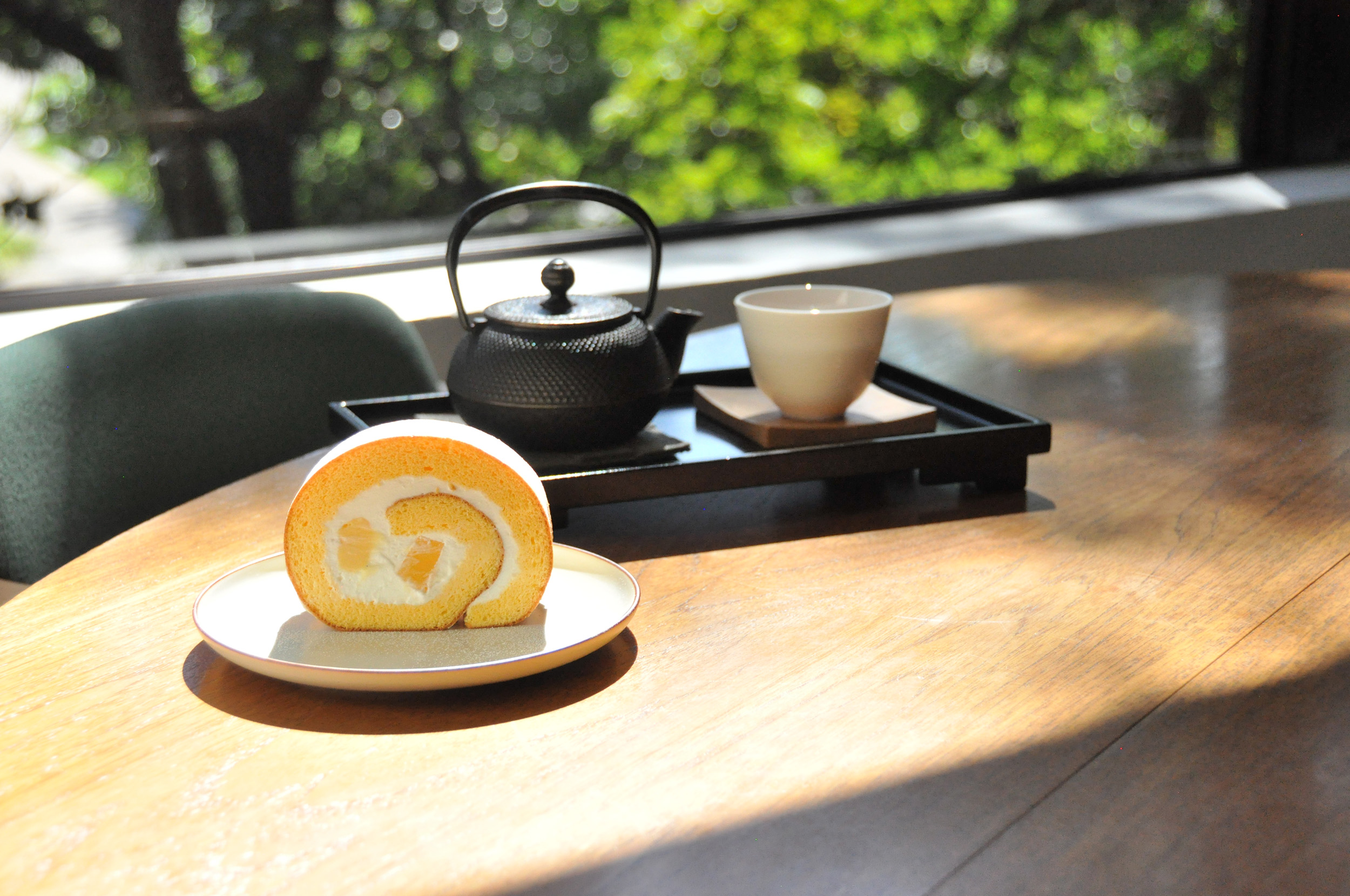 Cake Set: Goroshima Kintoki Sweet Potato Roll Cake/Kaga Bocha Tea