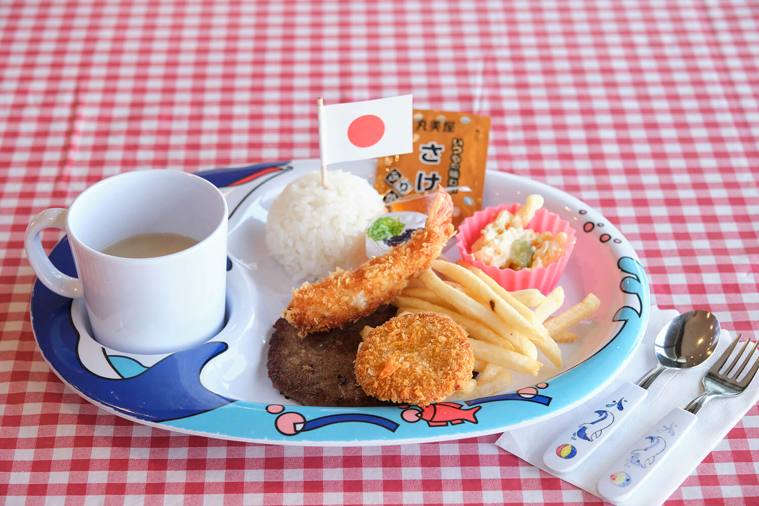 「兒童午餐」附湯，人氣副菜，600日圓