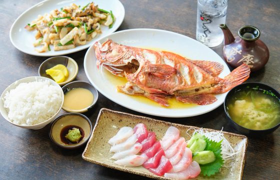 沖沖繩市推薦的6個晚餐地點。 享用用縣產食材的奢華美食