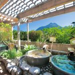 從歷史悠久的旅館到山中的秘密溫泉，湯由布院有五日遊溫溫泉設施可供參觀