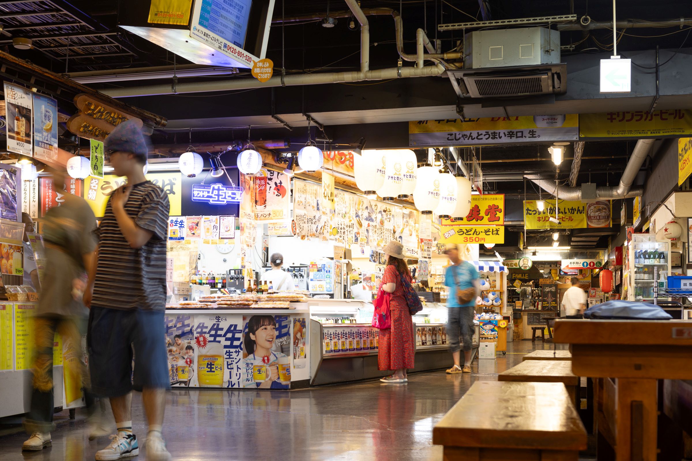 市場分為「城堡廣場」、「龍馬街」、「伊御所橫丁」等七個街區