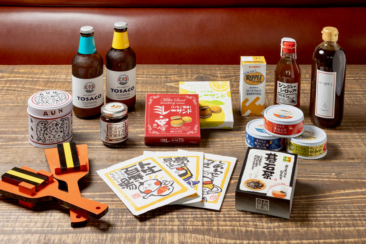 還有許多時尚的包裝產品，可以成為您的絕佳紀念品。