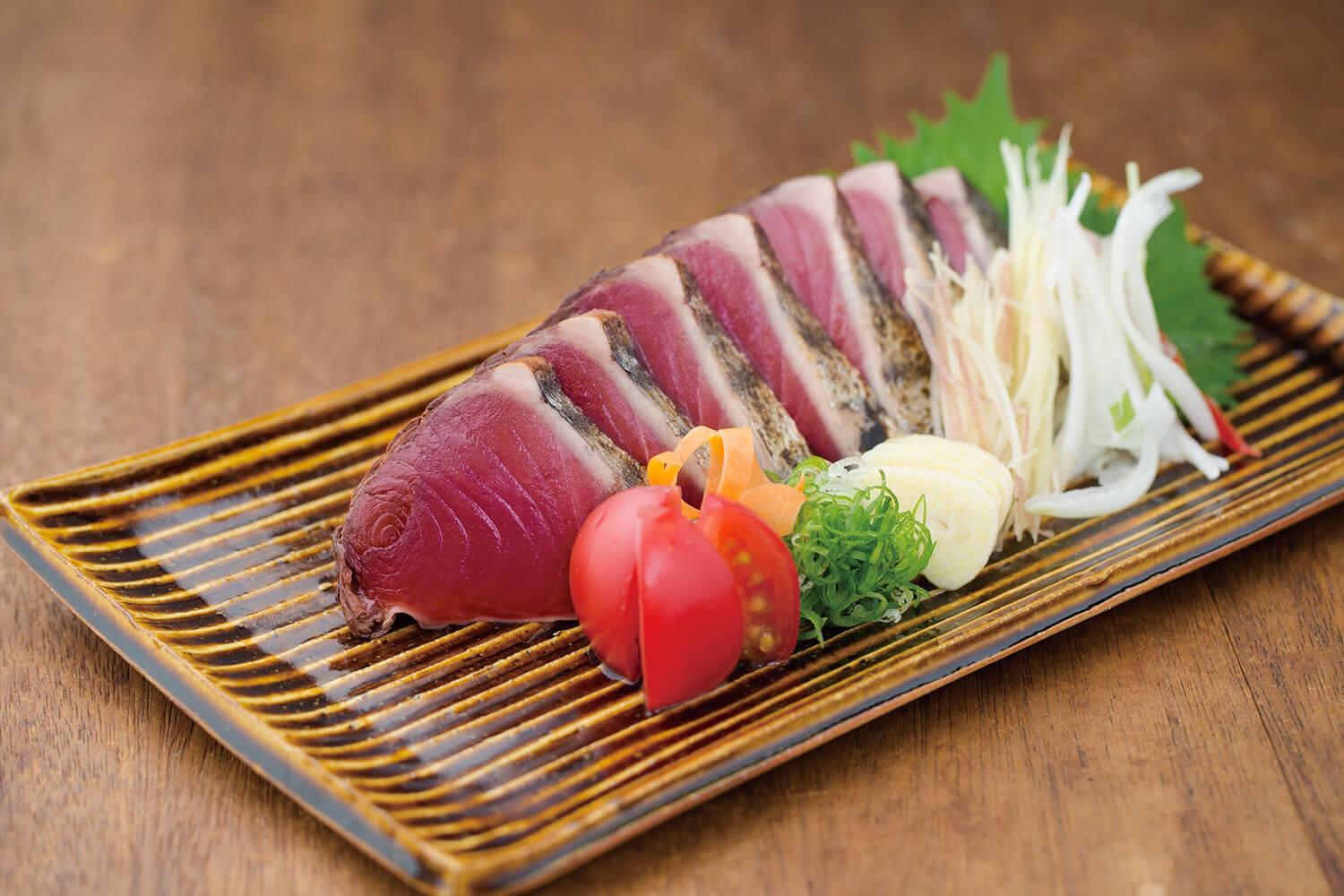 晚上的菜單是「炙燒鰹魚」JPY1480。 皮酥脆香濃，內裡有著罕見的精緻餘味。