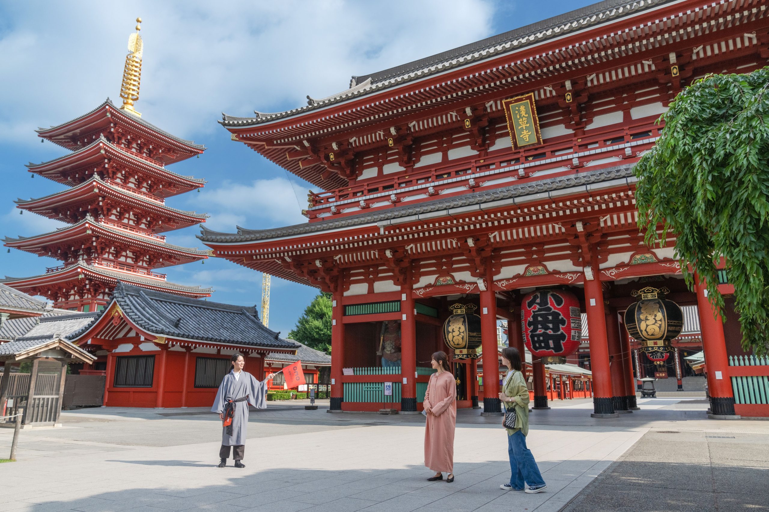 Enjoy the night view of Asakusa with its chic Asakusa culture and