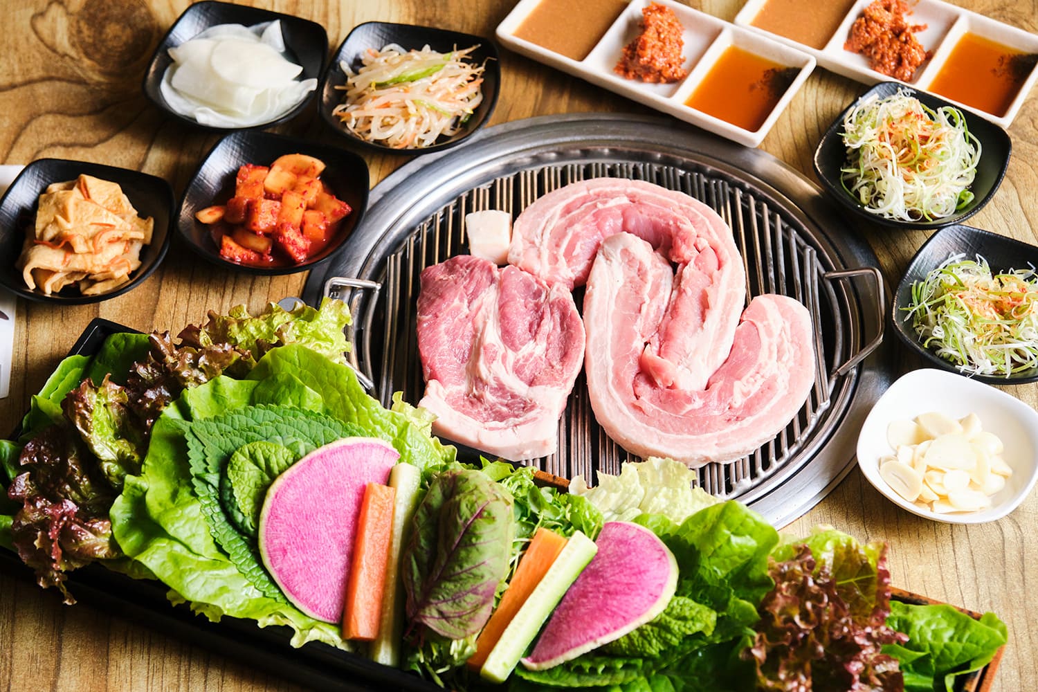 「Sampa Set（1人份）」包含新鮮早晨蔬菜吃到飽JPY4000