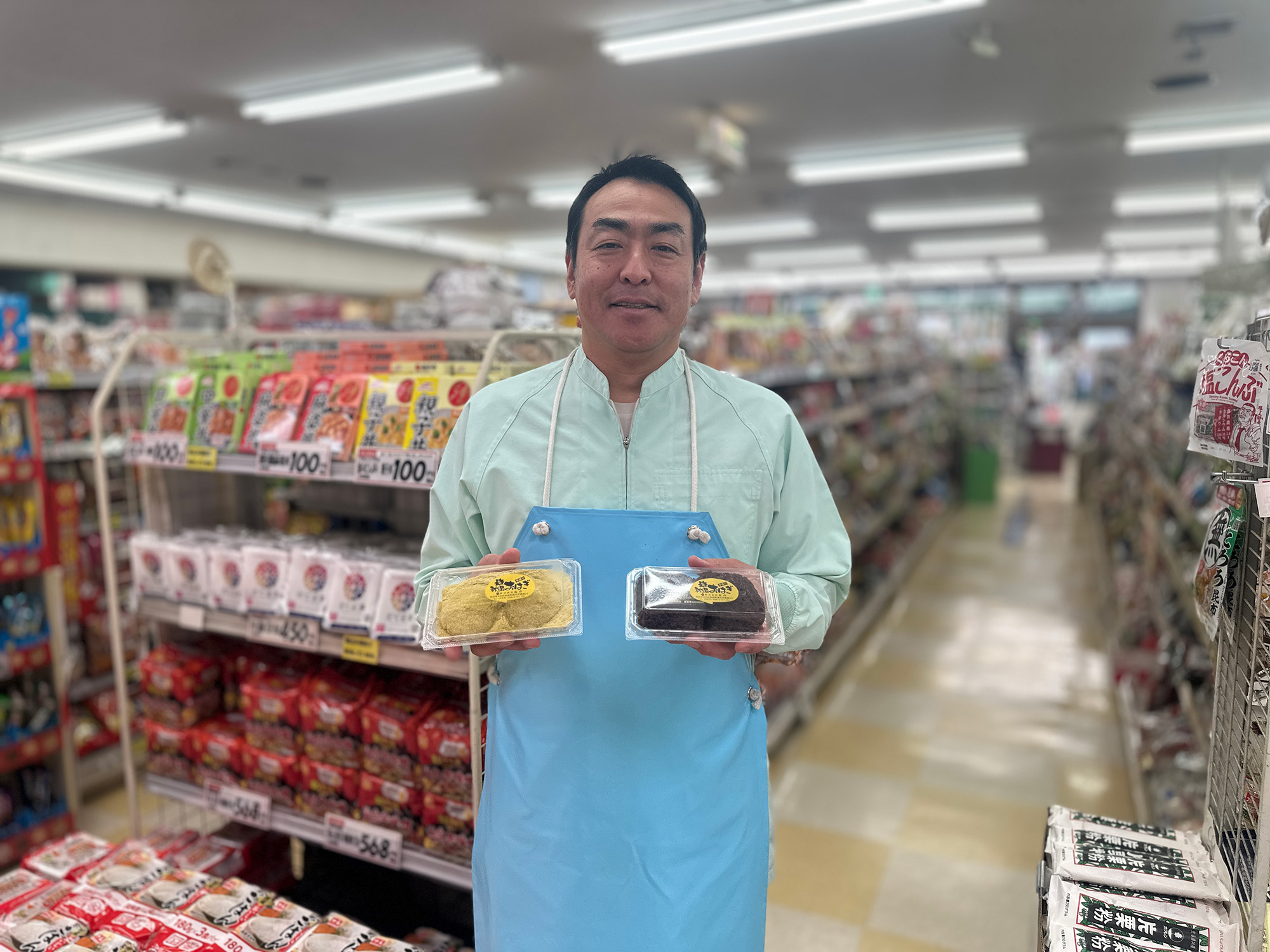 「我們也有當地製造商的產品，這些產品是很好的紀念品，」社長佐藤浩一郎說