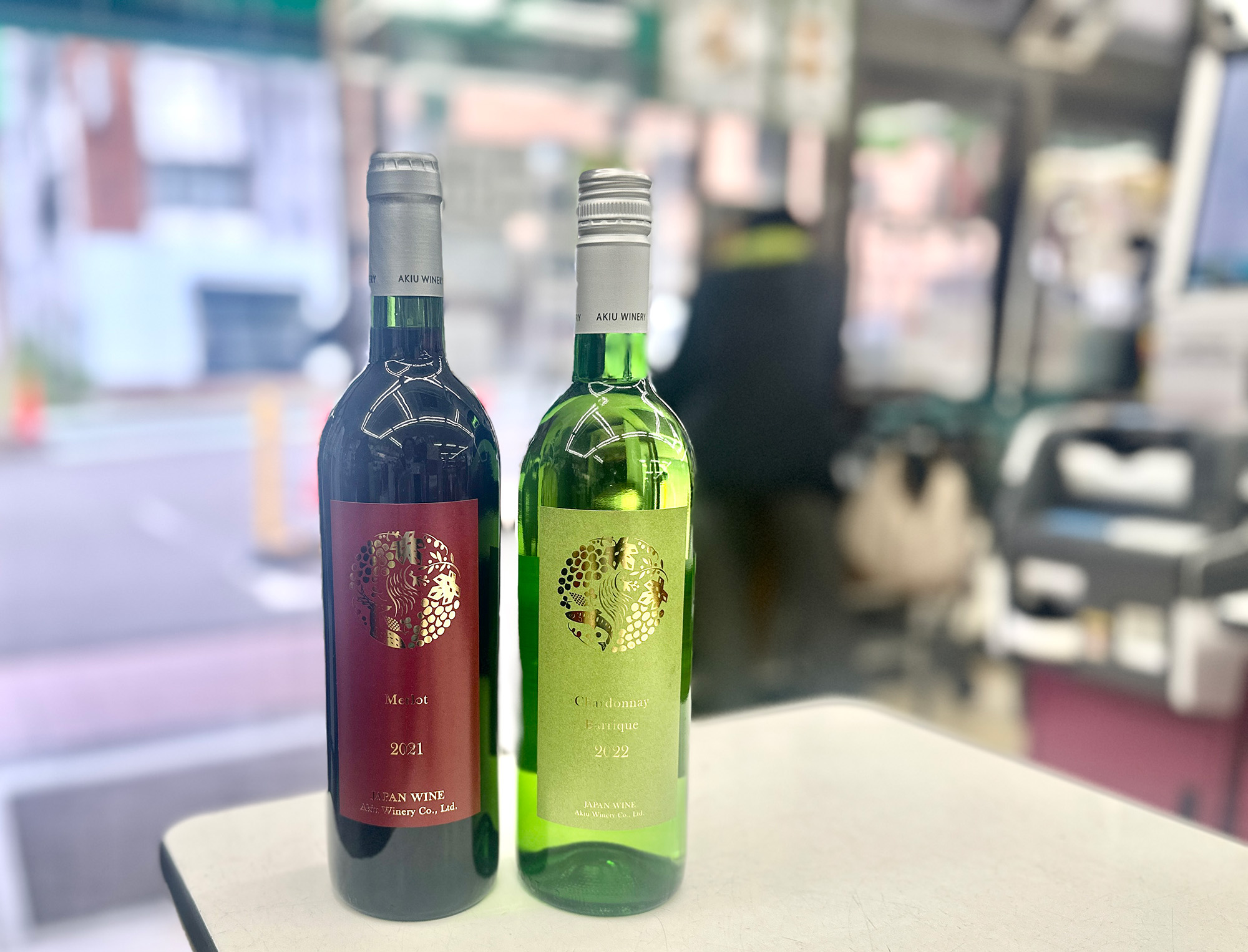 秋保酒莊的「梅洛2022」JPY3960「霞多麗 峇里島2022」JPY3300