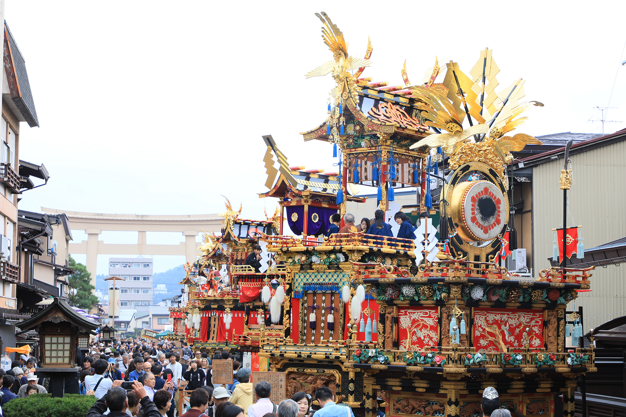 作為重要有形民俗文化財產的小吃攤的宏偉外觀堪稱傑作