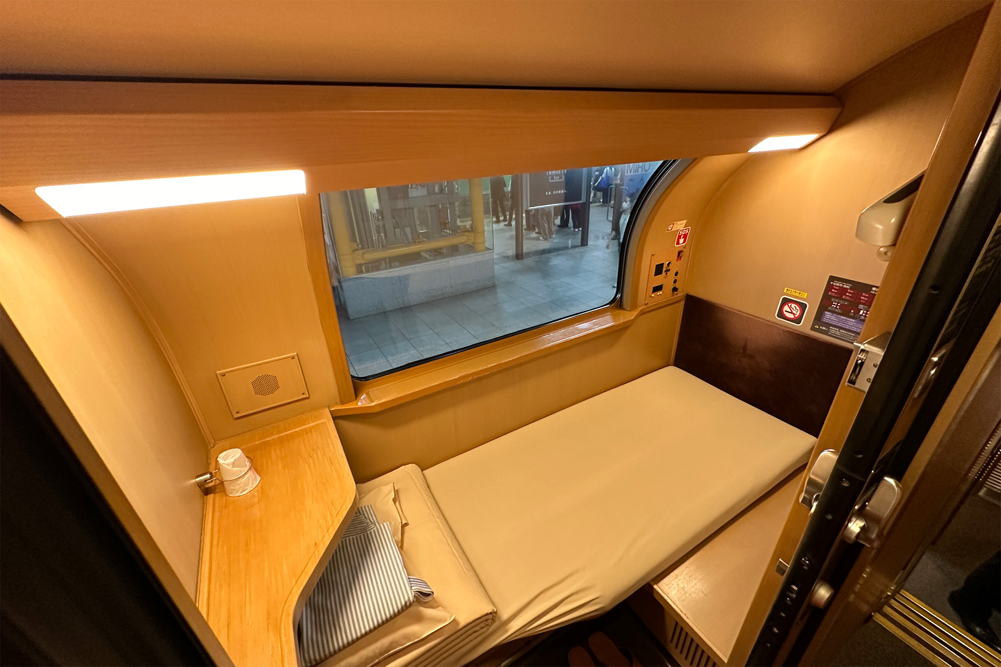 二樓單人私人房間