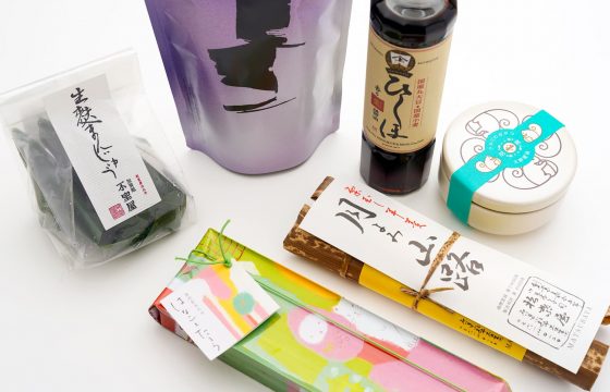 6 件可在金澤站中購買的美食紀念品。 從甜點到焙茶和調味料。