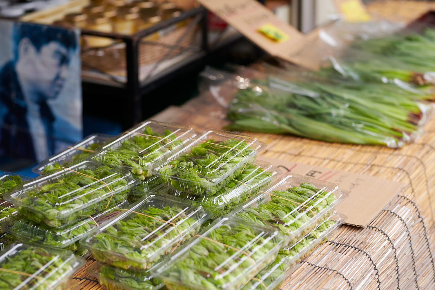  Seasonal mountain vegetables, produce, and mushrooms are available throughout the year