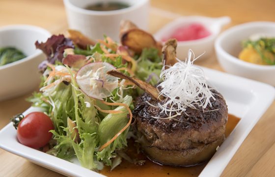 十和田・奥入瀬の絶品ランチ7選！地元の新鮮野菜からアートな古民家カフェまで