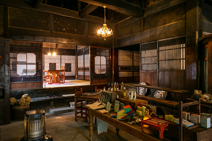 長澤宿にある築170年の古民家は堂々とした佇まい