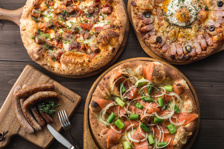 ピザは17種類の他、季節ごとに限定メニューも登場