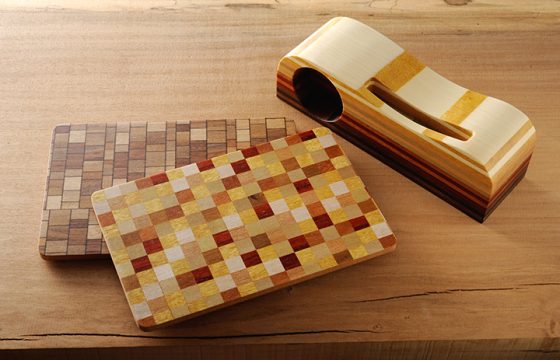 「箱根寄木細工」や布小物など、箱根らしいお土産が見つかる雑貨店